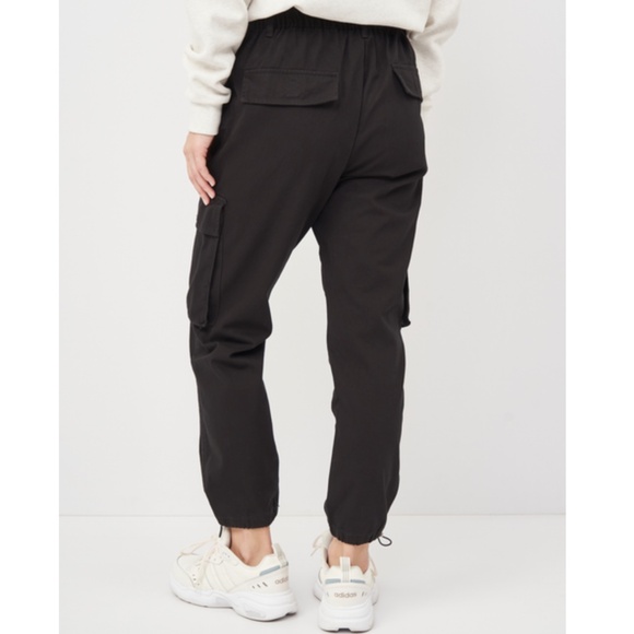 BERSHKA Black Utility Cargo Pants - 4 - Picture 1 of 17